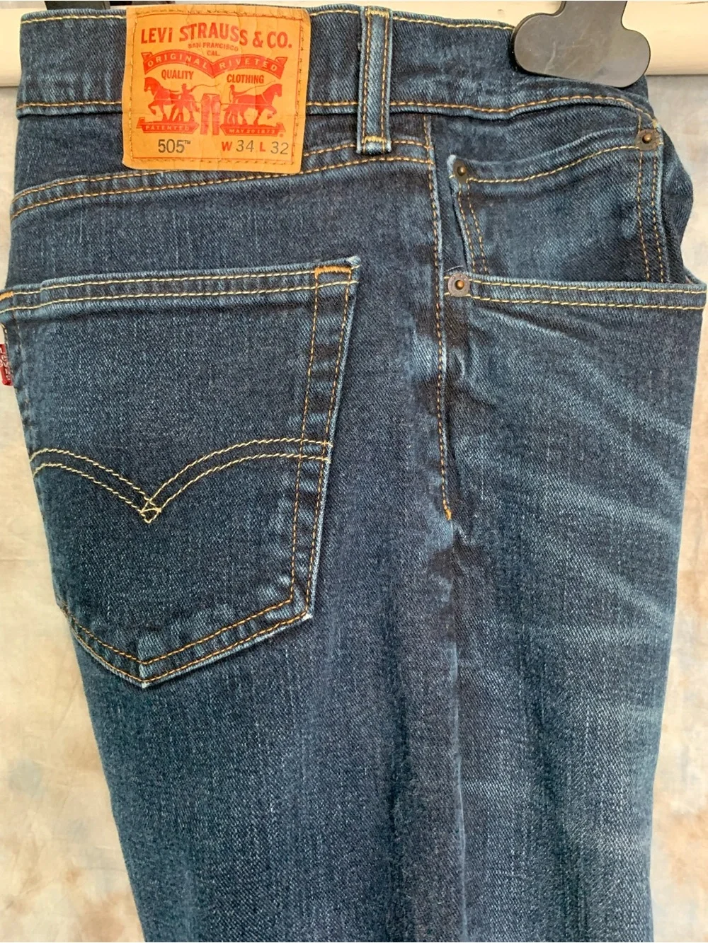 Levi's Men's 505 Straight Jeans in Dark Indigo 34/32